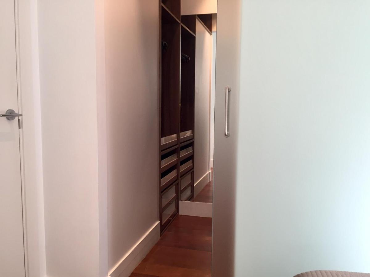 Decor En Gros Con Vistas Al Rio Apartment San Sebastian Luaran gambar